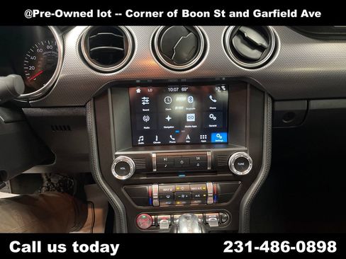 Used 2018 Ford Mustang Coupe w/ Equipment Group 101A RWD image 19