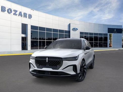 New 2026 Lincoln Nautilus Reserve w/ Jet Appearance Package image 2