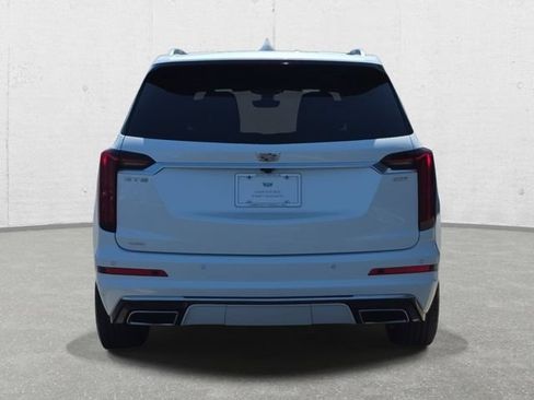 Certified 2024 Cadillac XT6 Premium Luxury w/ Technology Package AWD/4WD image 6