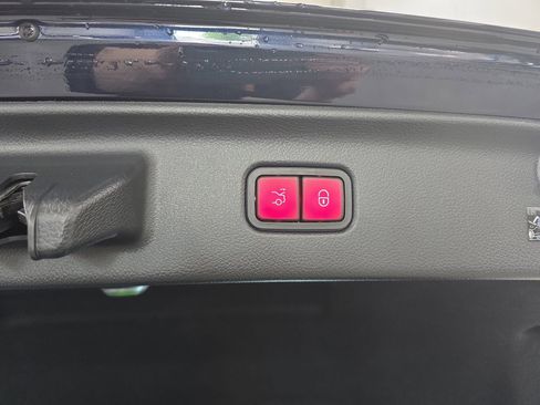 Used 2026 Mercedes-Benz S 580 4MATIC Sedan image 13