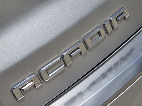 Used 2014 GMC Acadia Denali FWD image 32