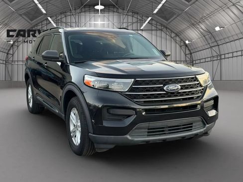 Used 2020 Ford Explorer XLT w/ Comfort Package AWD/4WD image 4