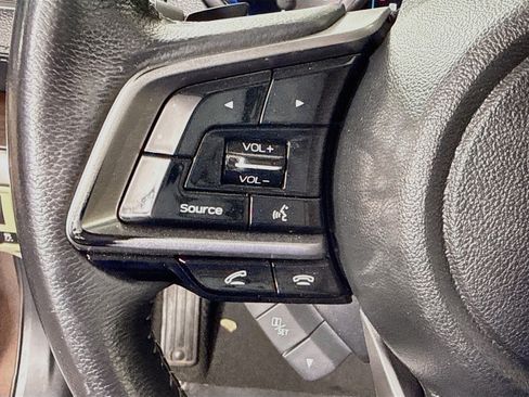 Used 2019 Subaru Outback 2.5i Limited AWD/4WD image 14