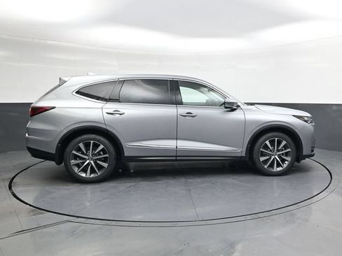Used 2026 Acura MDX FWD w/ Technology Package image 3