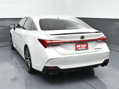 Certified 2021 Toyota Avalon Touring FWD image 4