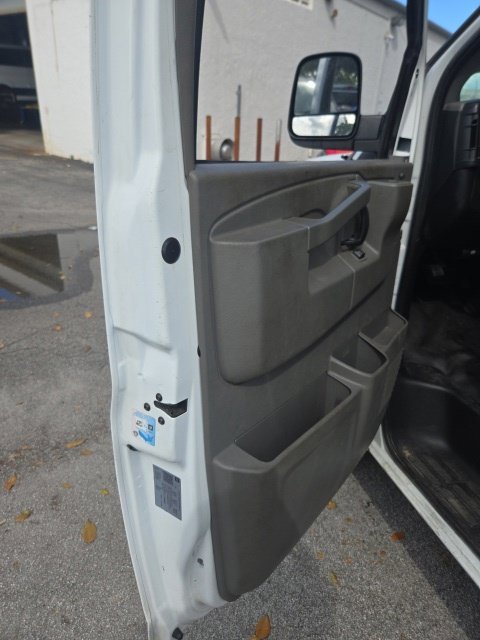 Used 2020 GMC Savana 2500 w/ Driver Convenience Package RWD image 20