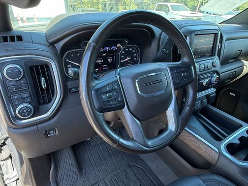 Used 2020 GMC Sierra 1500 Denali w/ Denali Ultimate Package AWD/4WD image 10