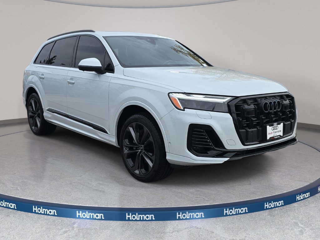 Used 2025 Audi Q7 3.0T Premium Plus AWD/4WD image 4