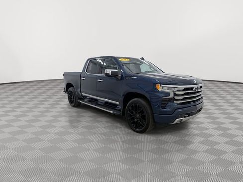 Used 2023 Chevrolet Silverado 1500 High Country w/ High Country Premium Package image 13