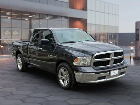 Used 2016 RAM 1500 Classic SLT RWD image 8