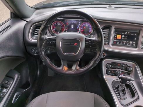 Used 2022 Dodge Challenger GT image 15