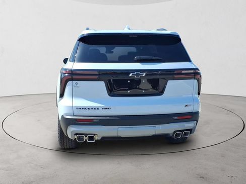 New 2026 Chevrolet Traverse Z71 w/ Driver Confidence Package AWD/4WD image 6