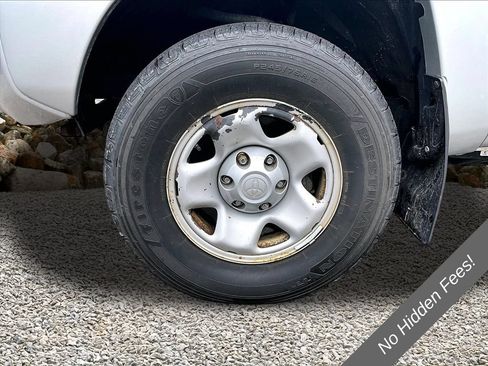 Used 2012 Toyota Tacoma 4x4 Access Cab w/ SR5 Pkg image 9
