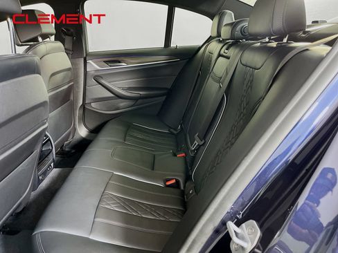 Used 2020 BMW 530e xDrive w/ Premium Package AWD/4WD image 32