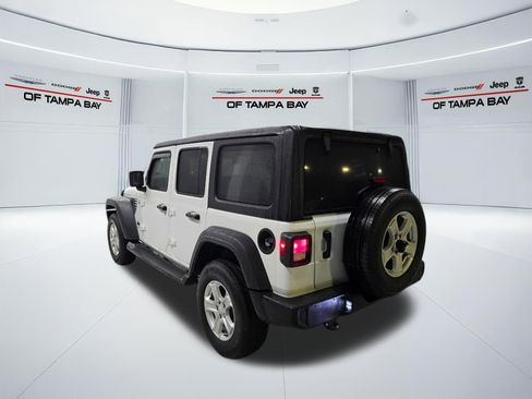 Used 2023 Jeep Wrangler Unlimited Sport AWD/4WD image 4