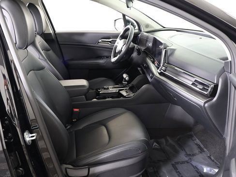 Certified 2023 Kia Sportage EX image 29