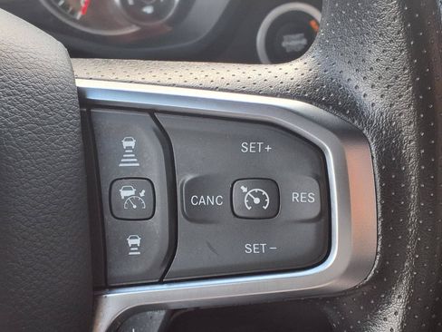 Used 2025 RAM 1500 Warlock AWD/4WD image 15