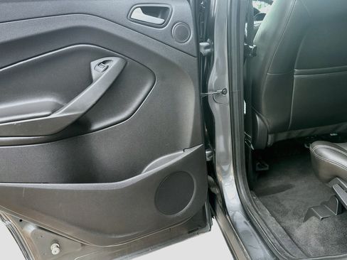 Used 2013 Ford Escape SEL AWD/4WD image 23