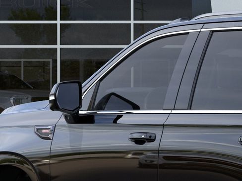 New 2026 GMC Yukon AT4 Ultimate AWD/4WD image 12