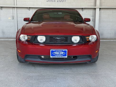 Used 2010 Ford Mustang GT RWD image 4