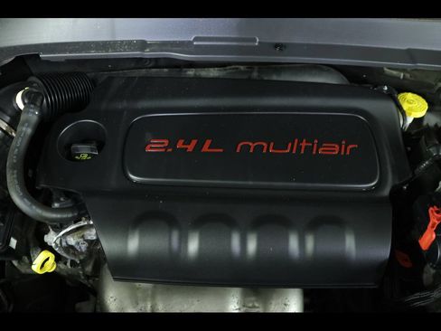 Used 2022 Jeep Compass Latitude AWD/4WD image 21