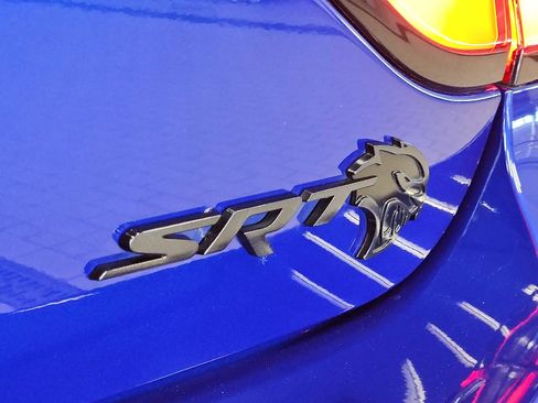 Used 2022 Dodge Charger SRT Hellcat w/ Harman/Kardon Audio Group image 27