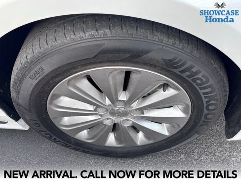 Used 2016 Hyundai Sonata SE FWD image 7