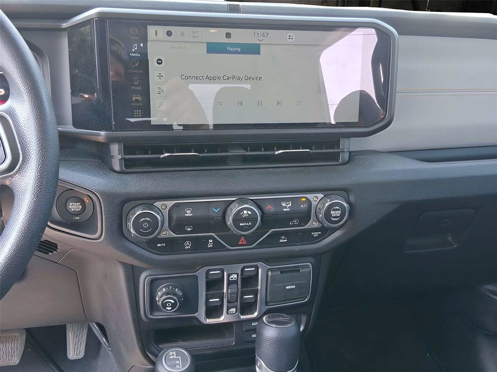 Used 2025 Jeep Gladiator Sport AWD/4WD image 20