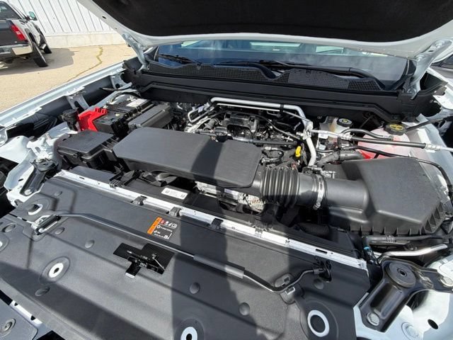 New 2026 GMC Canyon AT4 w/ Technology Plus Package AWD/4WD image 28