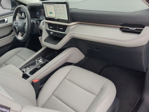 New 2026 Ford Explorer Active w/ Active Comfort Package image 45