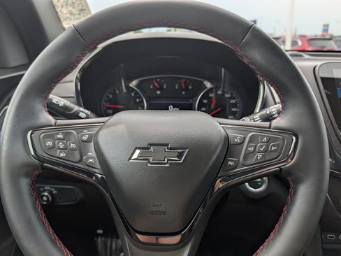 Used 2024 Chevrolet Equinox RS AWD/4WD image 30