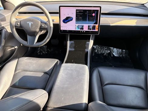 Used 2020 Tesla Model 3 Long Range AWD/4WD image 5