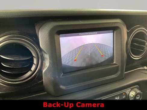 Used 2021 Jeep Wrangler Unlimited Sport AWD/4WD image 10