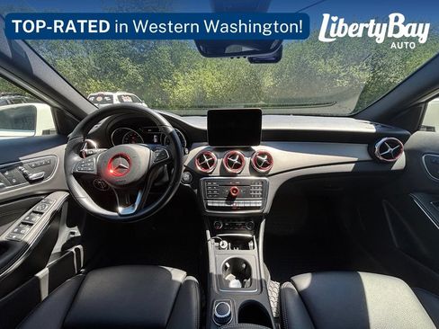 Used 2019 Mercedes-Benz GLA 250 4MATIC image 21