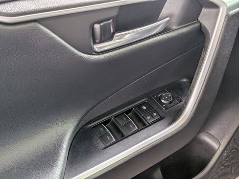 Certified 2022 Toyota RAV4 TRD Off-Road image 9