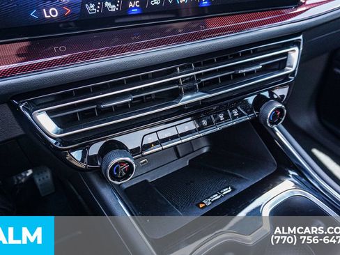 Used 2024 Chevrolet Traverse RS w/ LPO, Floor Liner Package AWD/4WD image 48