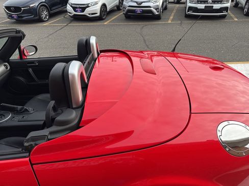 Used 2012 MAZDA MX-5 Miata Grand Touring w/ Premium Pkg image 8