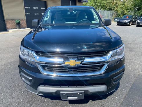 Used 2019 Chevrolet Colorado W/T image 2
