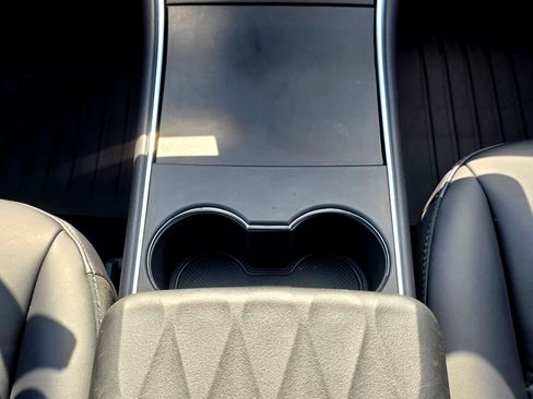 Used 2018 Tesla Model 3 Long Range AWD/4WD image 34