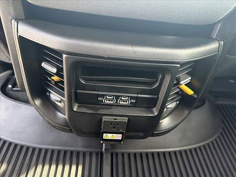 Used 2022 RAM 1500 Lone Star AWD/4WD image 16