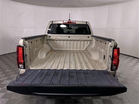 Used 2023 Chevrolet Colorado W/T image 27
