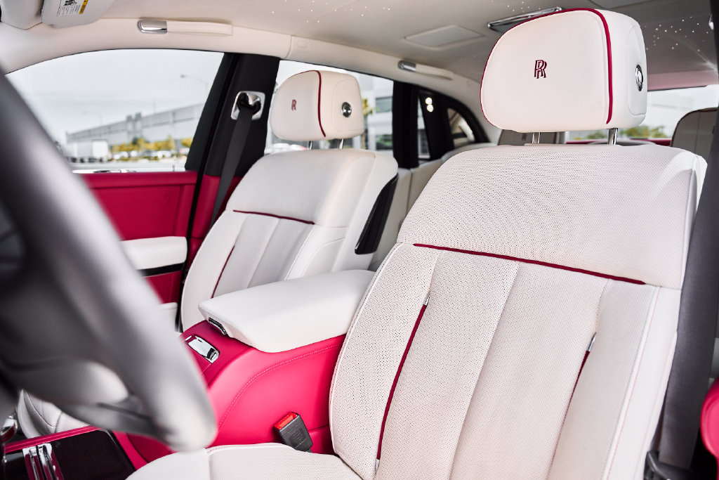 Used 2023 Rolls-Royce Phantom Sedan RWD image 61