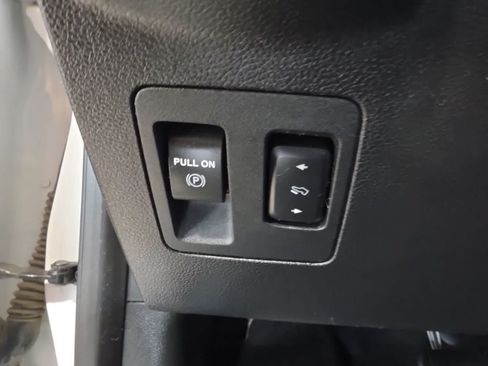 Certified 2018 Ford F150 Lariat w/ Equipment Group 501A Mid AWD/4WD image 19