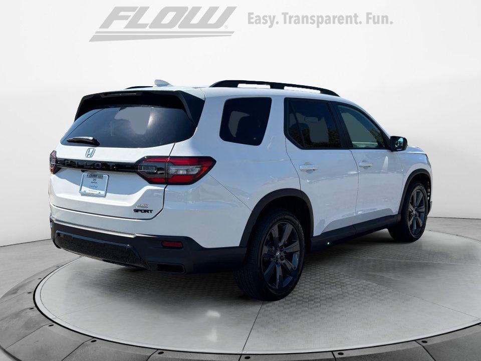 Certified 2026 Honda Pilot Sport image 9