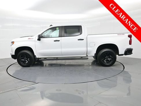 Used 2024 Chevrolet Silverado 1500 LT Trail Boss w/ Protection Package image 9