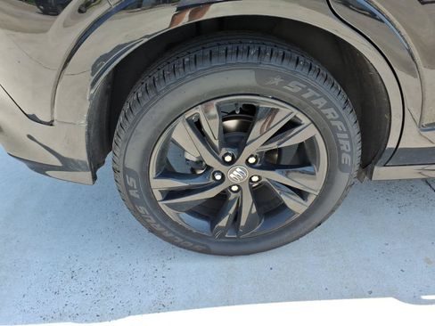 Used 2024 Buick Encore GX Sport Touring FWD image 6