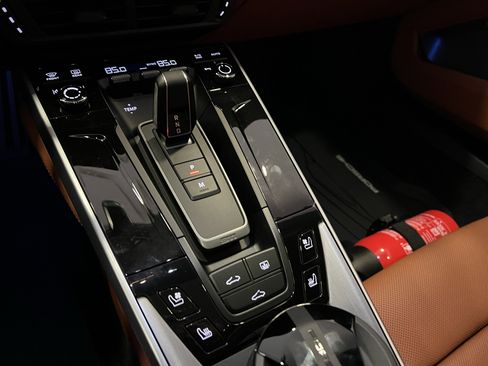 New 2026 Porsche 911 Carrera S image 18