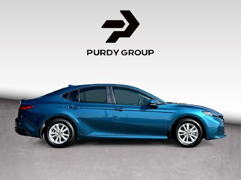 Certified 2025 Toyota Camry LE FWD image 9