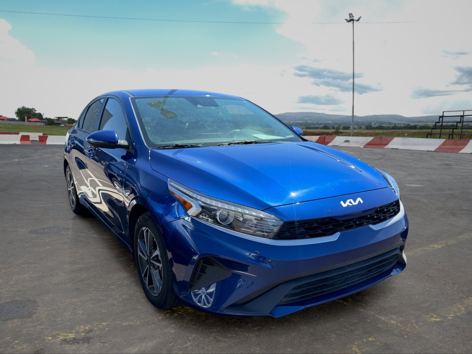 Certified 2024 Kia Forte LXS w/ LXS Technology Package FWD image 2