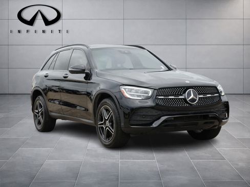 Used 2022 Mercedes-Benz GLC 300 image 3